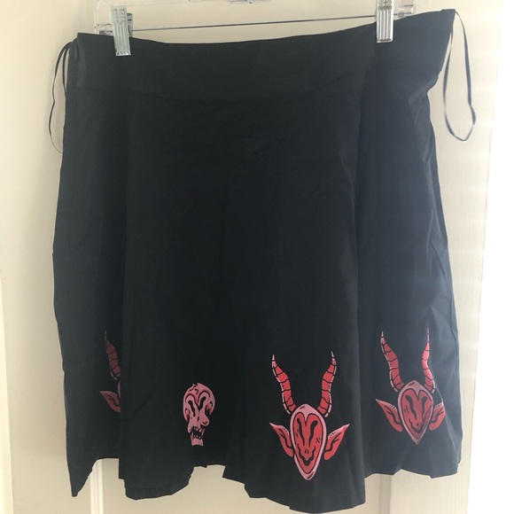 KILLSTAR covenant skater skirt - Picture 2 of 5